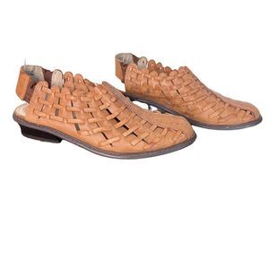 Char Woven Leather Sandal’s Woman Size 7 1/2.